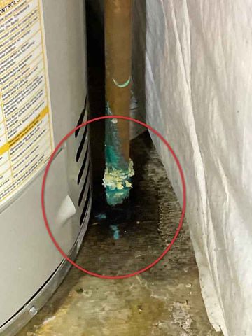 Discharge tube outlet