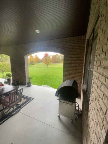 Covered rear porch