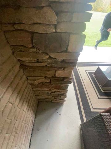 Stone chase – exterior