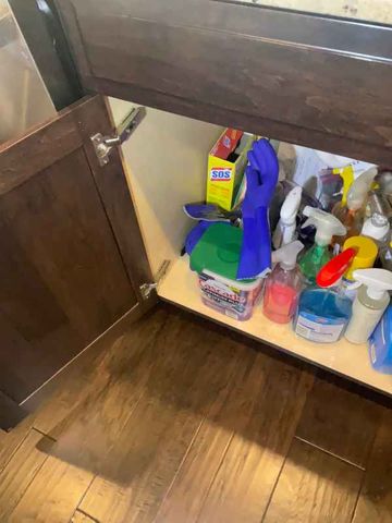 Under-sink plumbing