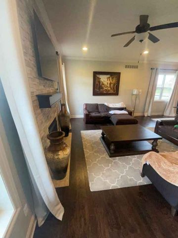 Fireplace wall